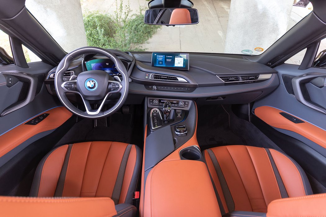 BMW i8 Roadster