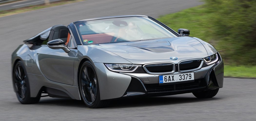 BMW i8 Roadster