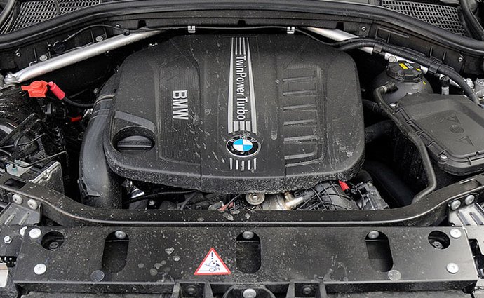 Šéf BMW: Turbodieselům nadále věříme