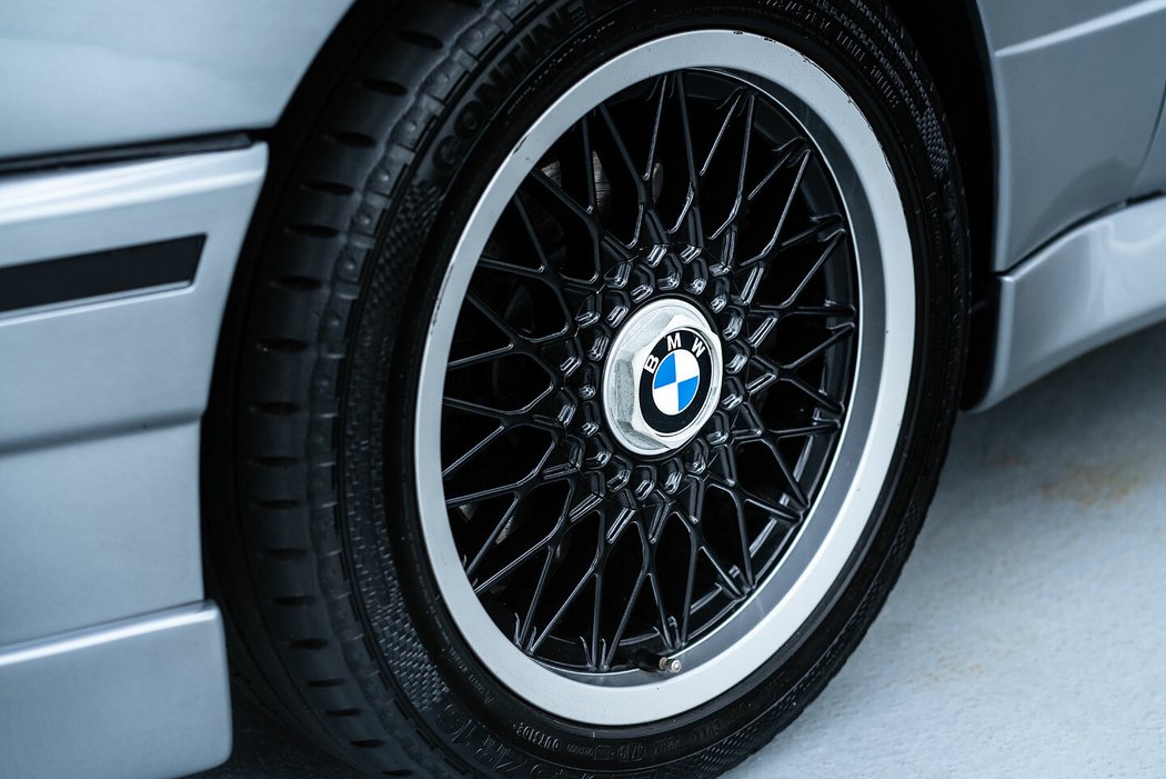 BMW E30 M3 Ravaglia Edition