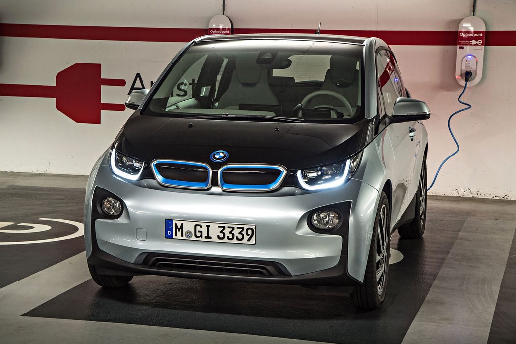 BMW i3