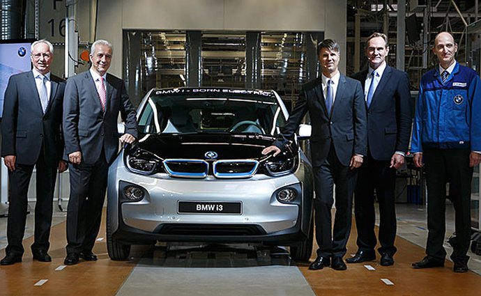 BMW i3: Elektromobilu se daří, automobilka zvažuje zvýšení výroby