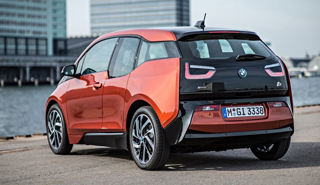 BMW i3