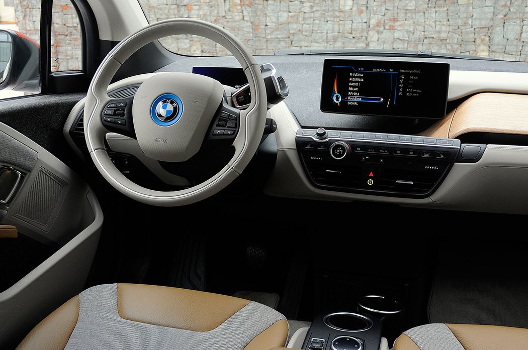 BMW i3