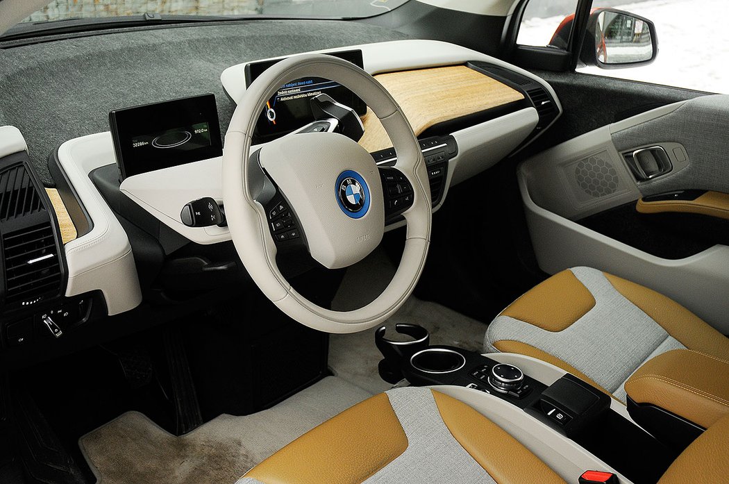 BMW i3