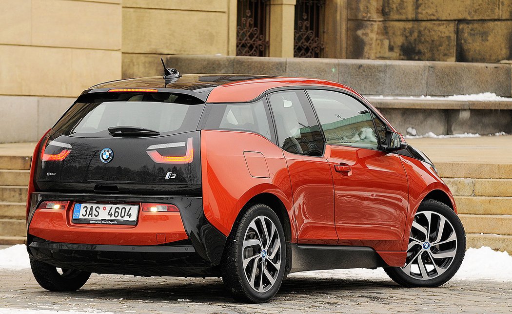 BMW i3