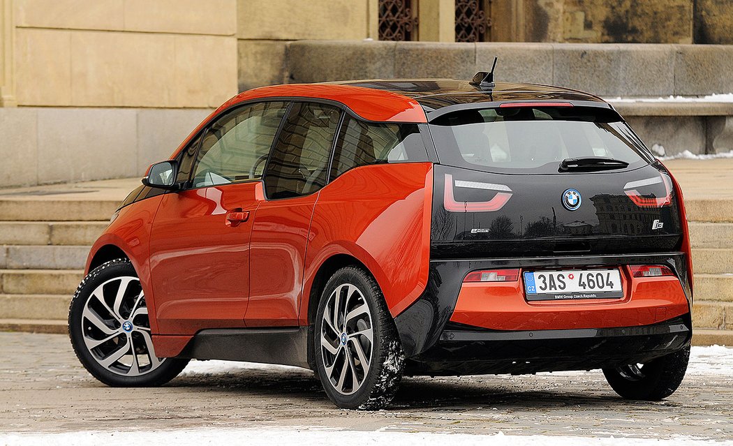 BMW i3