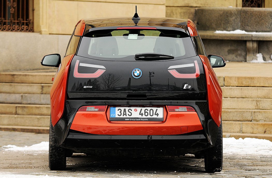 BMW i3