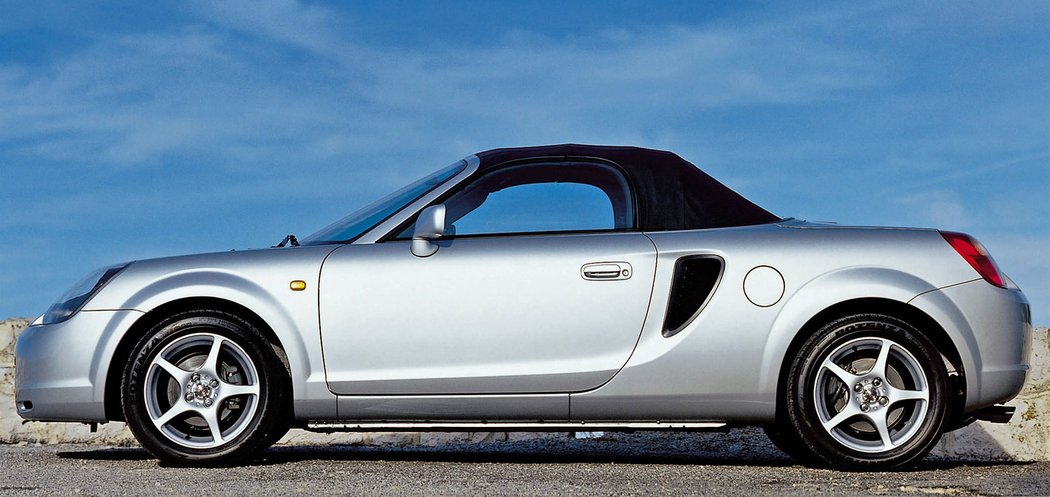 Toyota MR2