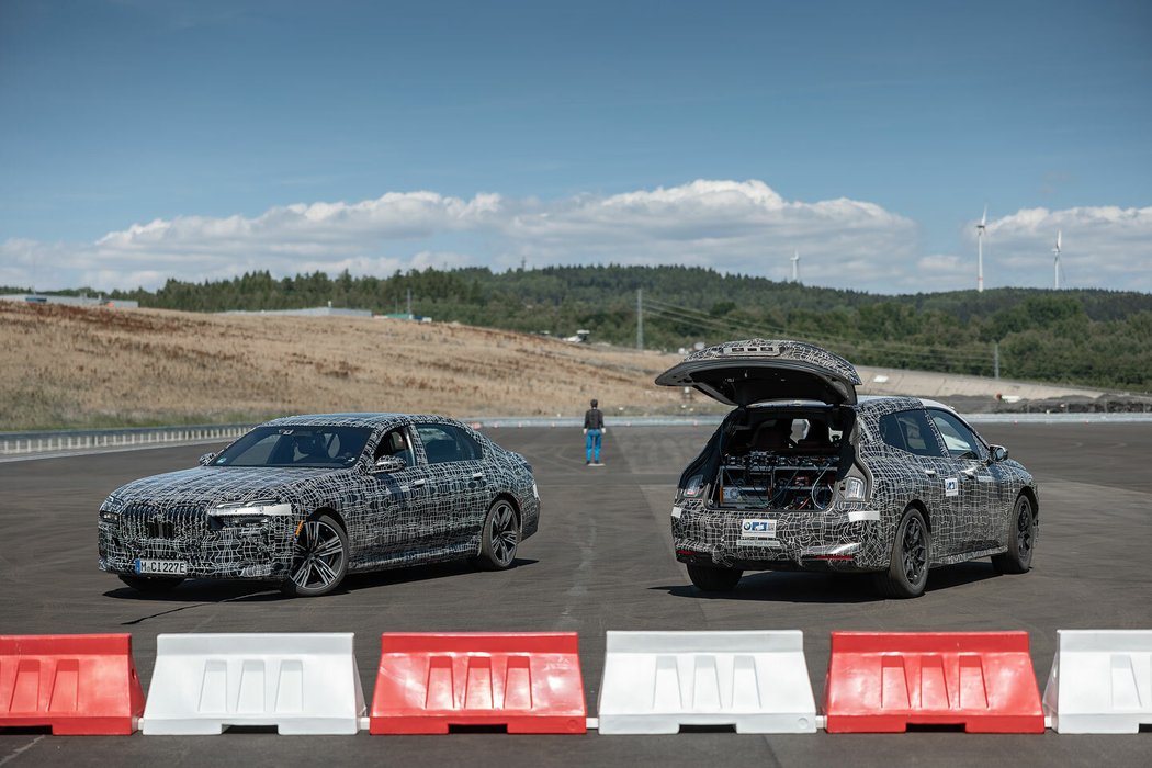 BMW Group Future Mobility Centre v Sokolově