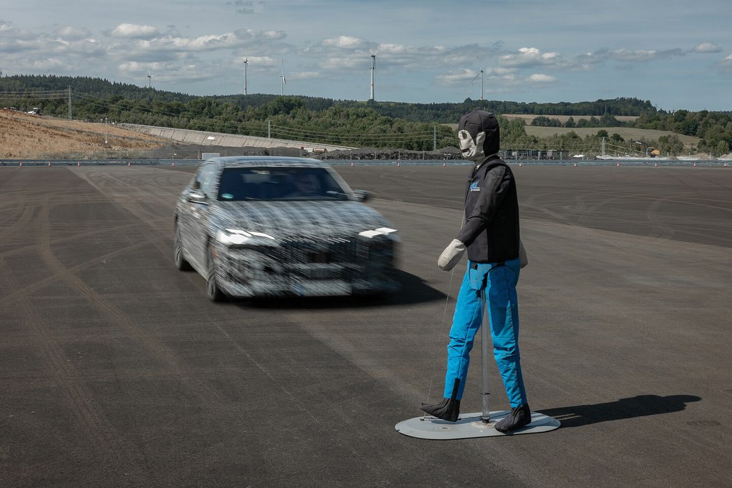 BMW Group Future Mobility Centre v Sokolově