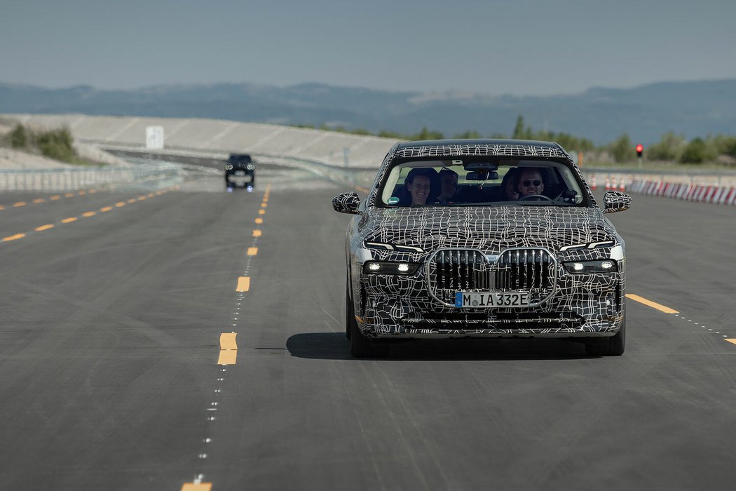 BMW Group Future Mobility Centre v Sokolově