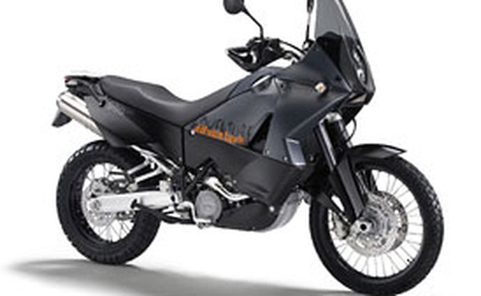 Motocyklem roku 2007 je KTM 990 Adventure