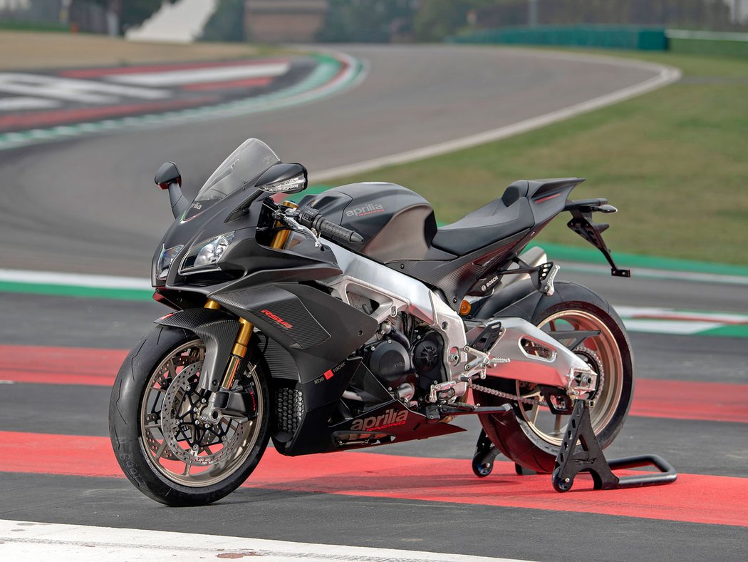 Aprilia RSV4 1100 Factory