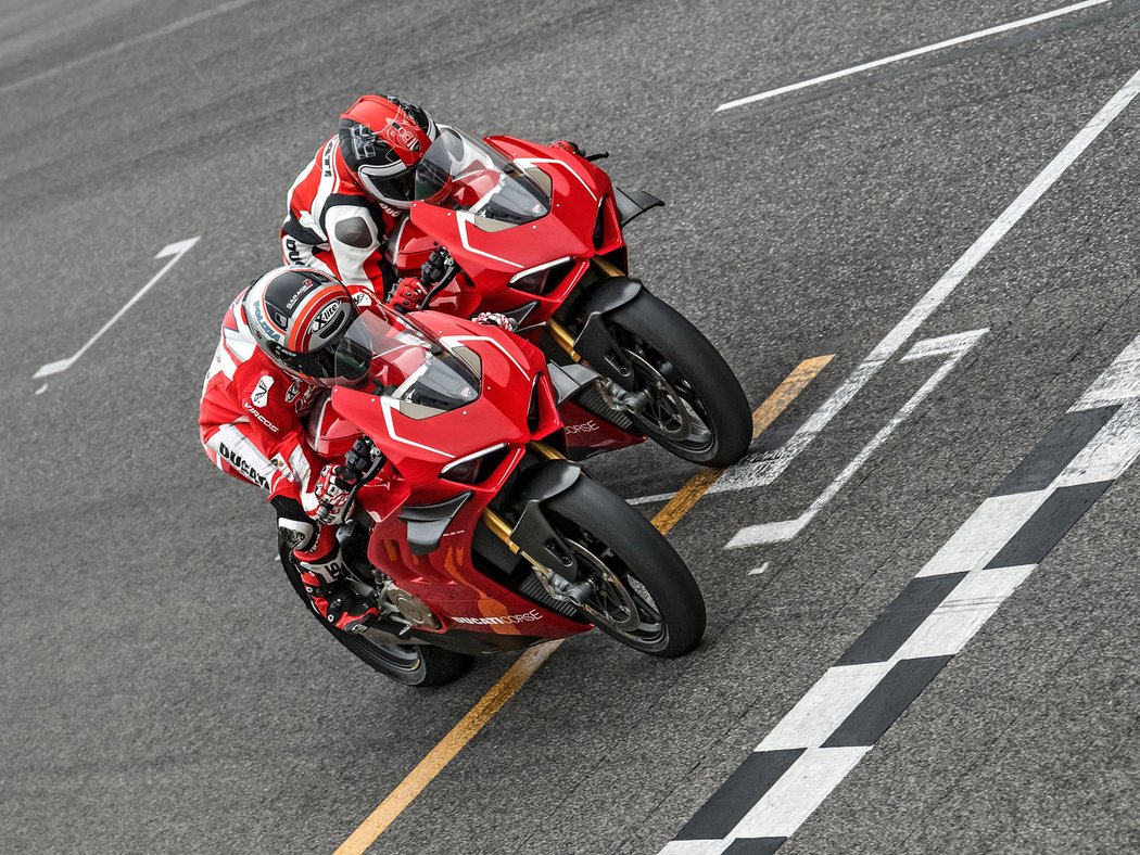 Ducati Panigale V4 R