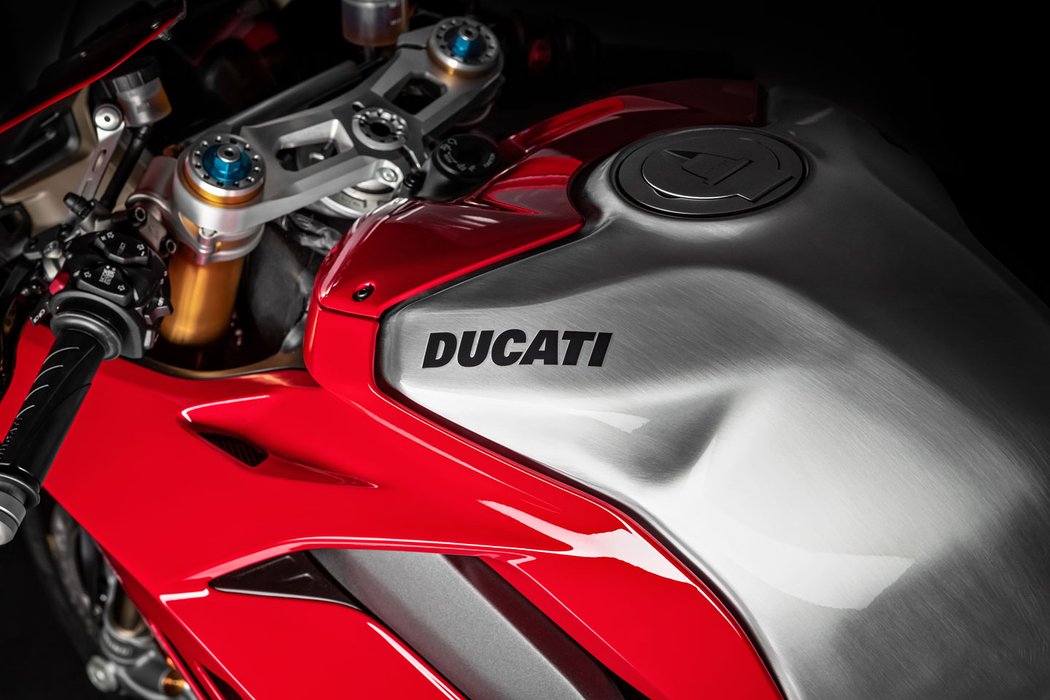 Ducati Panigale V4 R