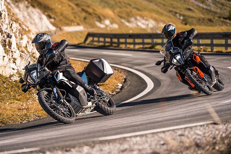 KTM 790 Adventure a 790 Adventure R