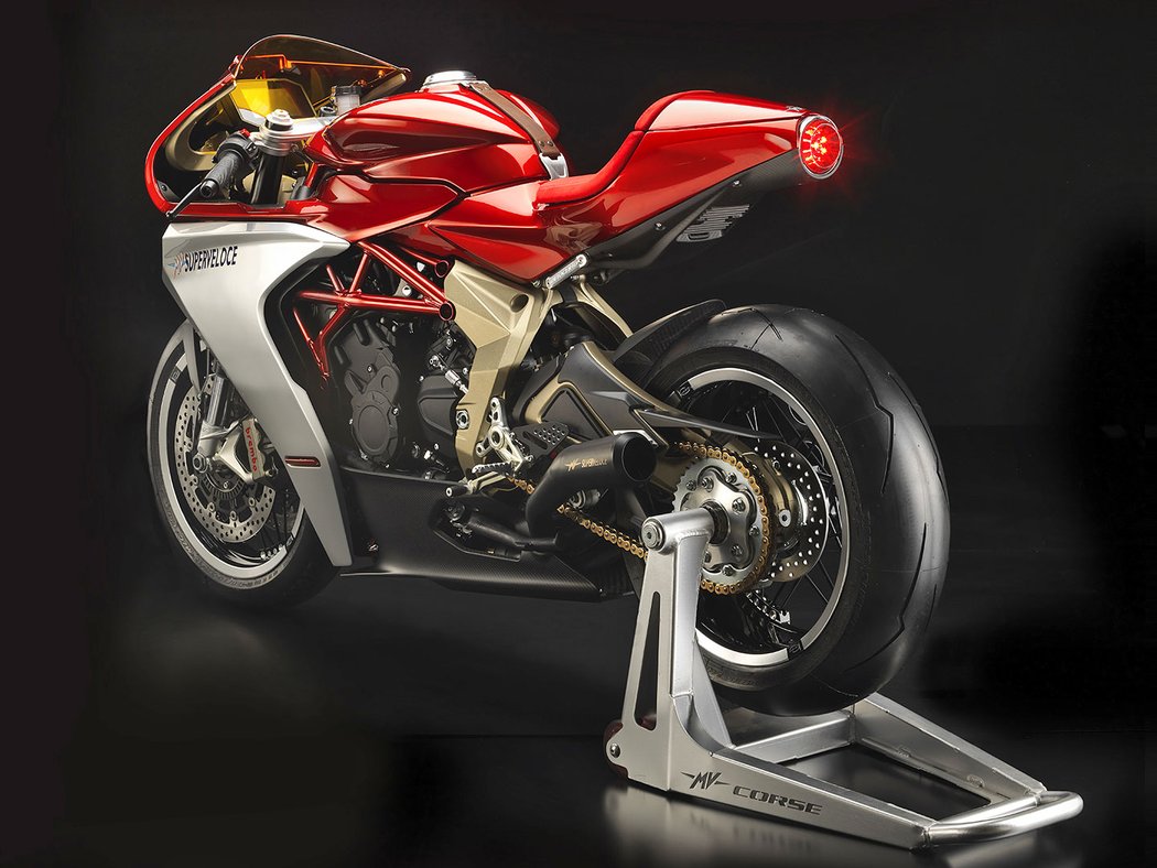 MV Agusta Superveloce 800