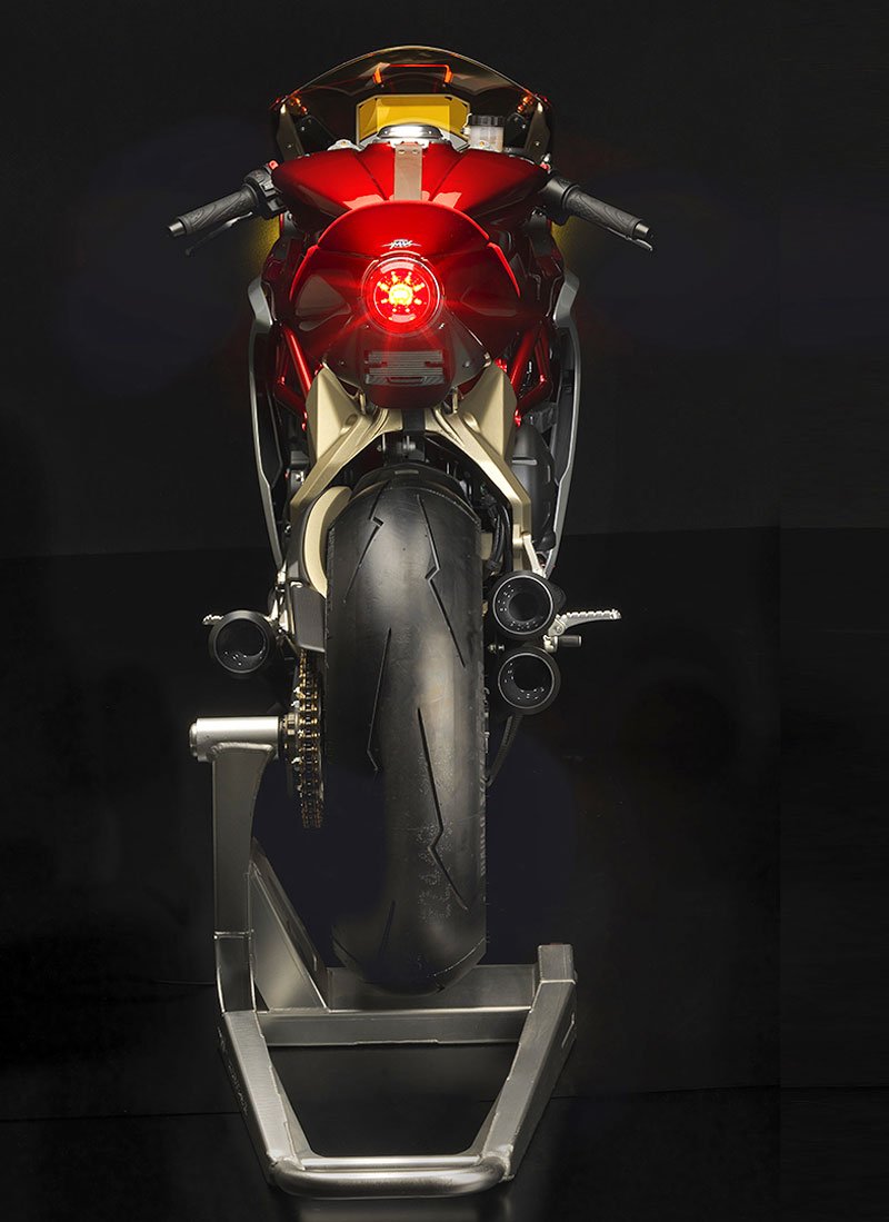 MV Agusta Superveloce 800