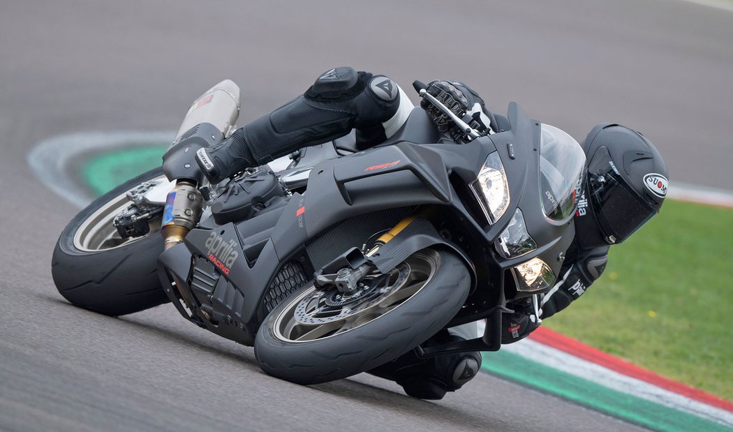 Aprilia RSV4 1100 Factory