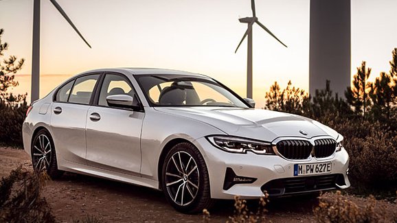 BMW řady 3 přijíždí v nových verzích. Sportovní doplňuje plug-in hybrid