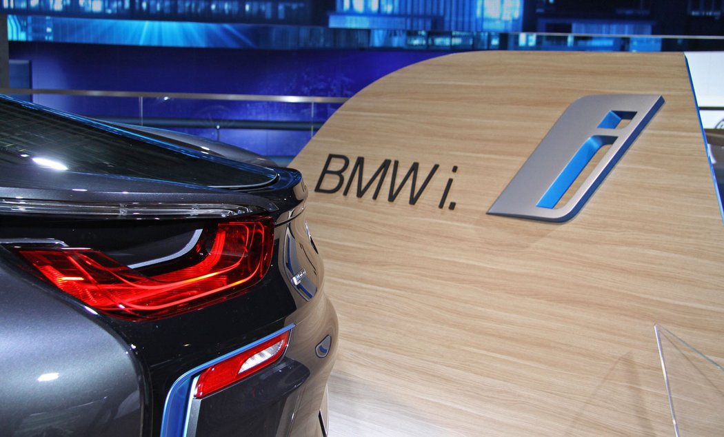 BMW i8