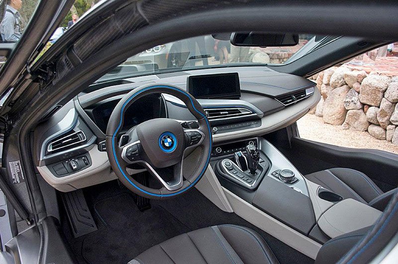 BMW i8