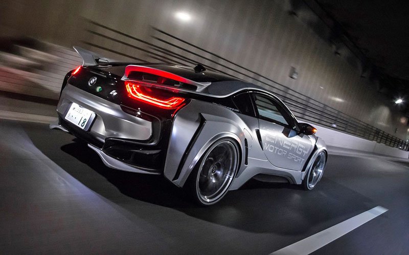 BMW i8