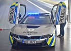 Policie má zpátky BMW i8. Úplně nové, opět na půl roku. Nehoda se stále vyšetřuje