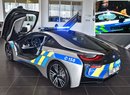 Policejní BMW i8 mělo nehodu. Víme, jak dopadlo