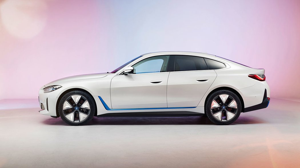 BMW i4