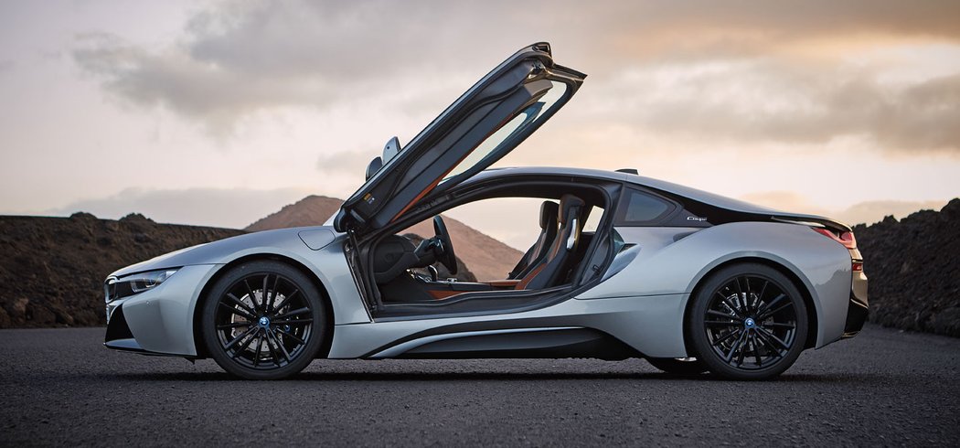 BMW i8