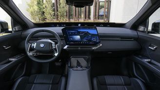 BMW iX3 50 xDrive BMW iX3 50 xDrive