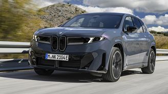 První jízda v novém BMW iX3 50 xDrive: Od podlahy nové auto! Plní, co slibuje? První jízda v novém BMW iX3 50 xDrive: Od podlahy nové auto! Plní, co slibuje?