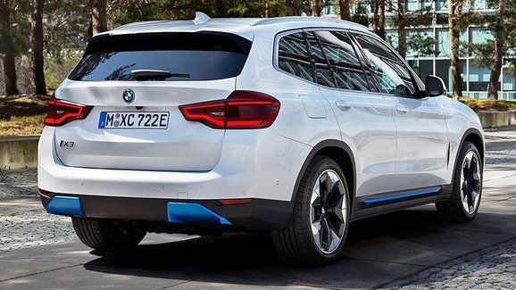 Výrobu elektrického BMW iX3 koronavir nezdrží, začít může již v létě