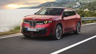 BMW představilo první Neue Klasse se splývavou zádí. Rovnou i jako silné iX4 M60 BMW představilo první Neue Klasse se splývavou zádí. Rovnou i jako silné iX4 M60