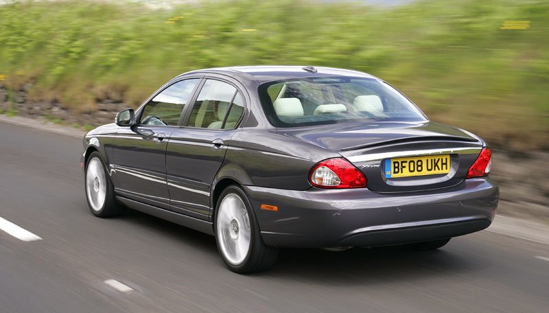 Jaguar X-Type