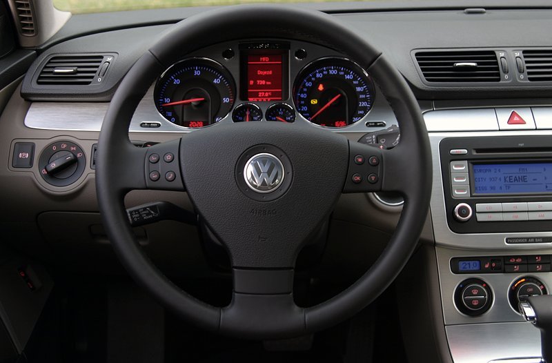 Volkswagen Passat B6