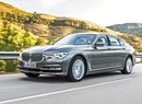 Nové BMW řady 7 jezdí skoro jako Rolls-Royce