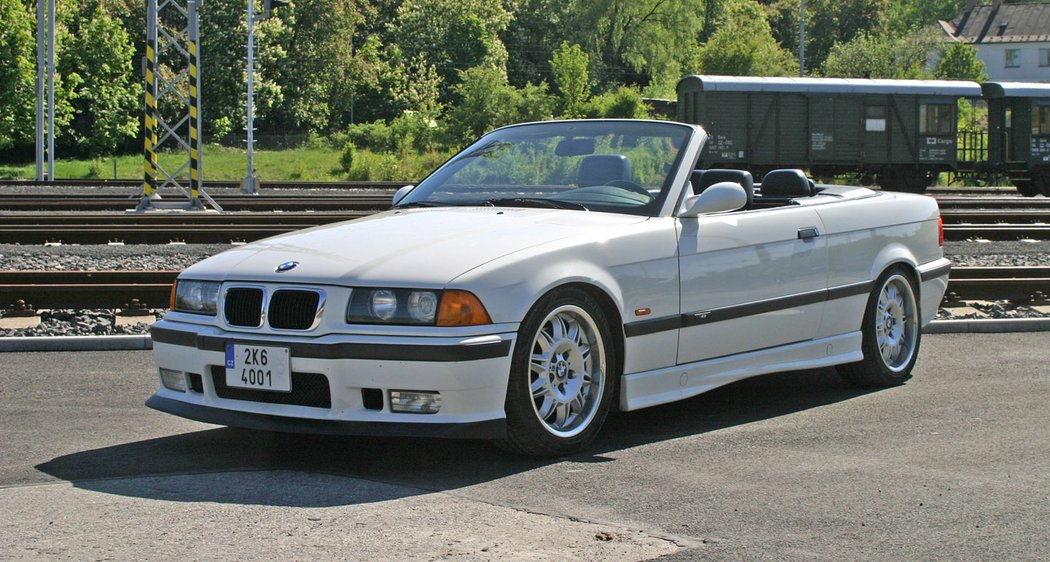 BMW M3 Cabrio (E36) US verze