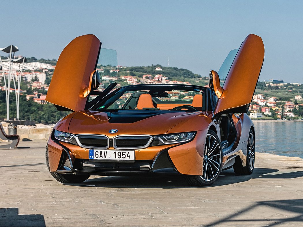 BMW i8 Roadster