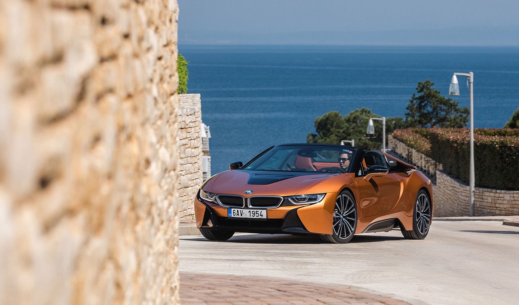 BMW i8 Roadster