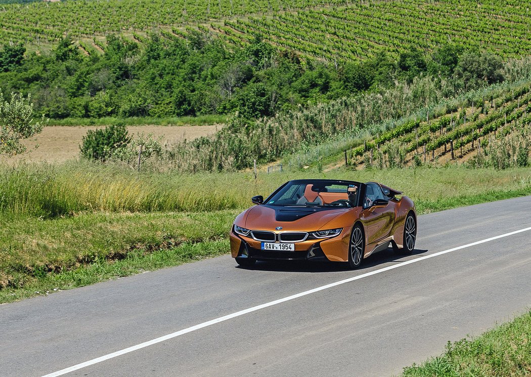 BMW i8 Roadster