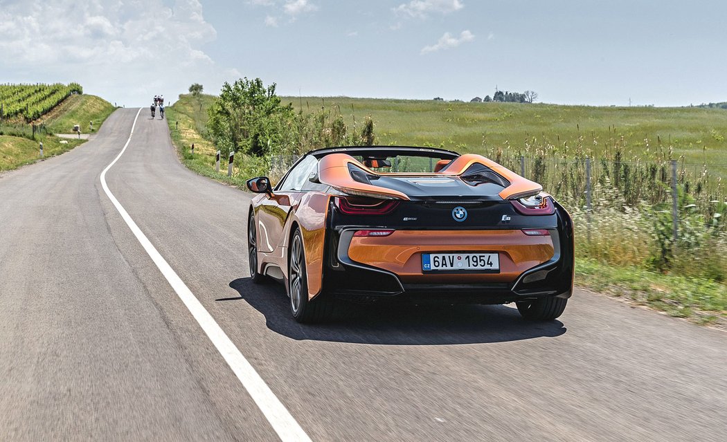 BMW i8 Roadster