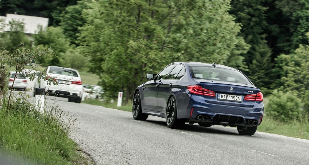 BMW M5