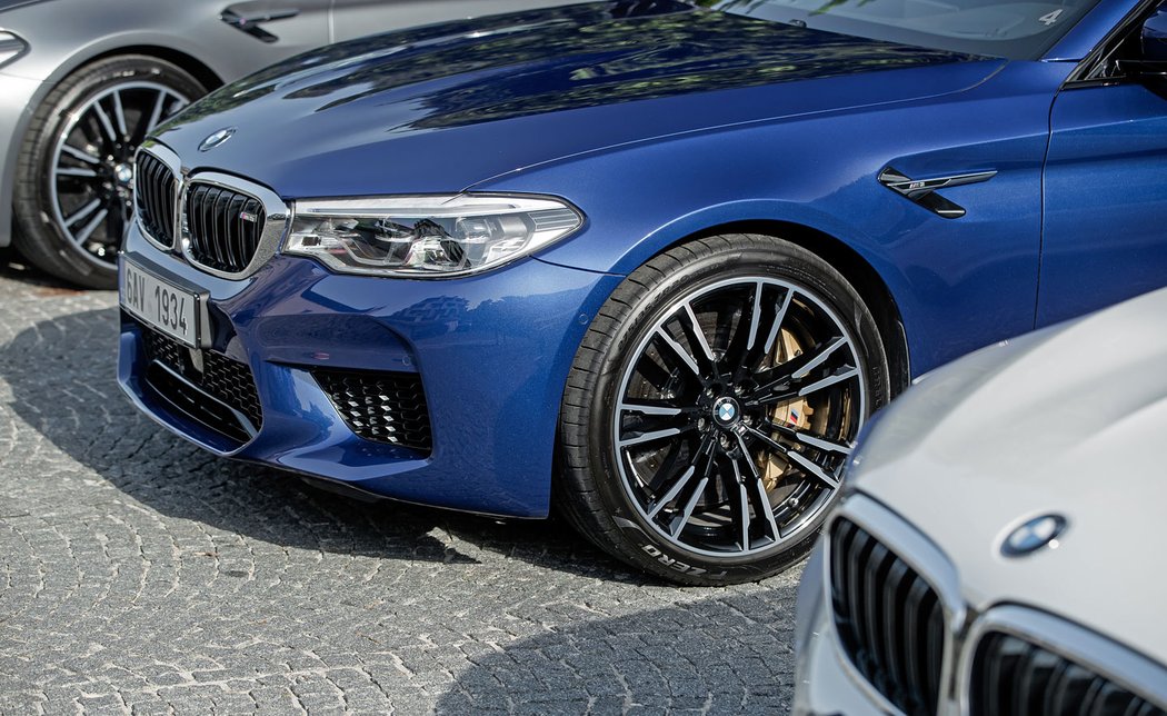 BMW M5