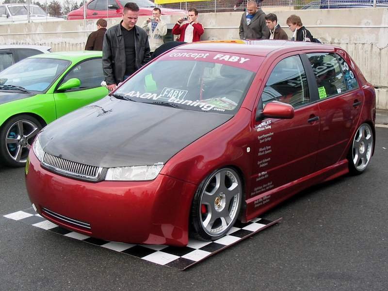 Renocar tuning 2004