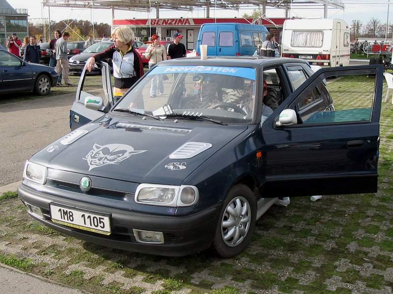 Renocar tuning 2004