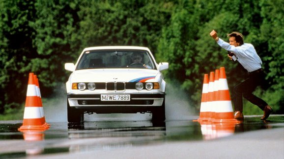 Znáte? Toto je historie výuky řízení v BMW M Driving Experience