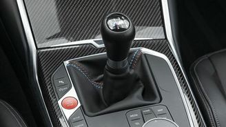 Manuál jako modla? Kdepak, Evropané o něj stojí čím dál méně Manuál jako modla? Kdepak, Evropané o něj stojí čím dál méně